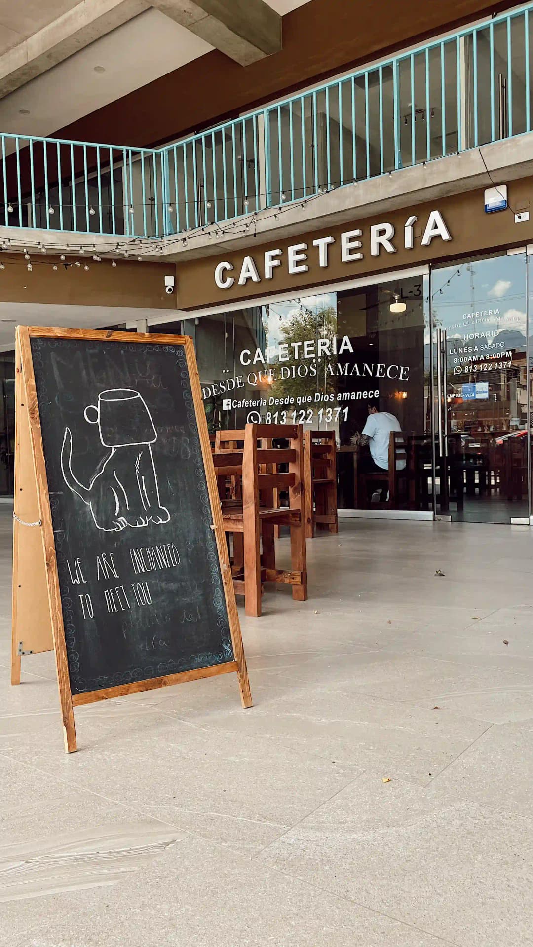 Valores y Experiencias: cafetería desde que dios amanece